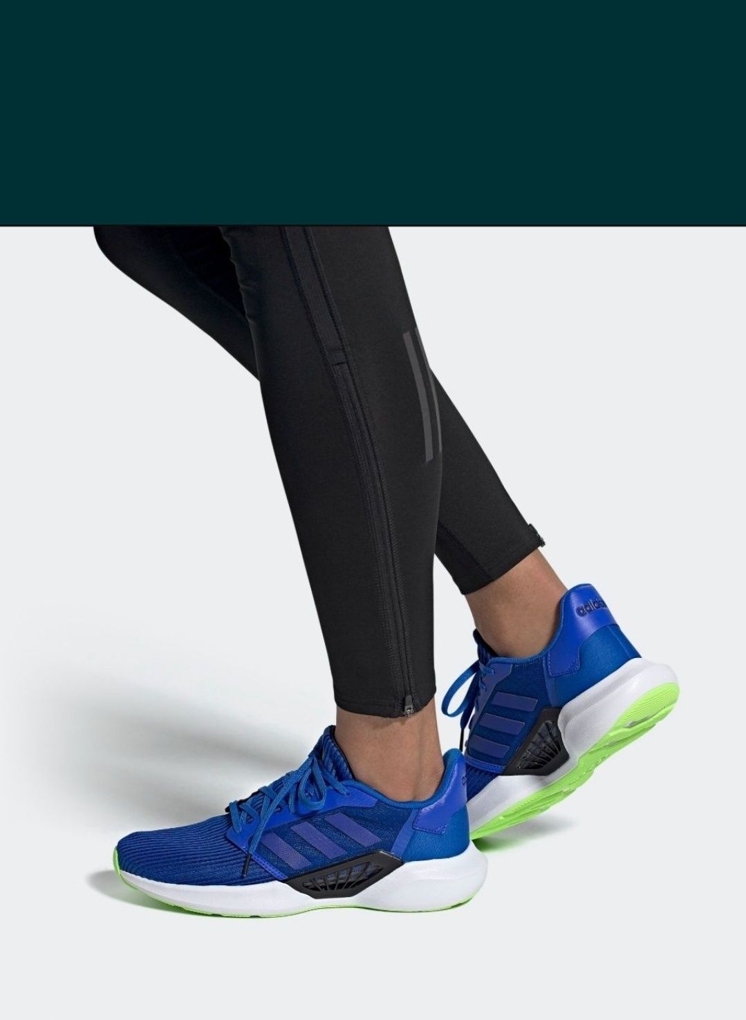 Кросівки adidas 42