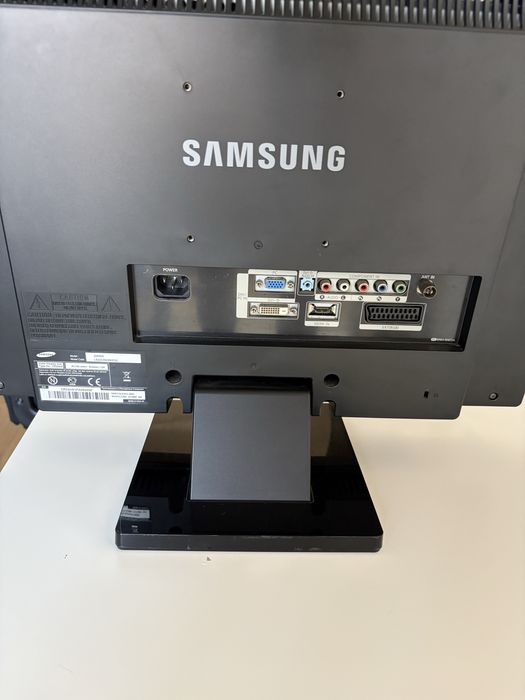 Monitor Samsung Syncmaster 225mw