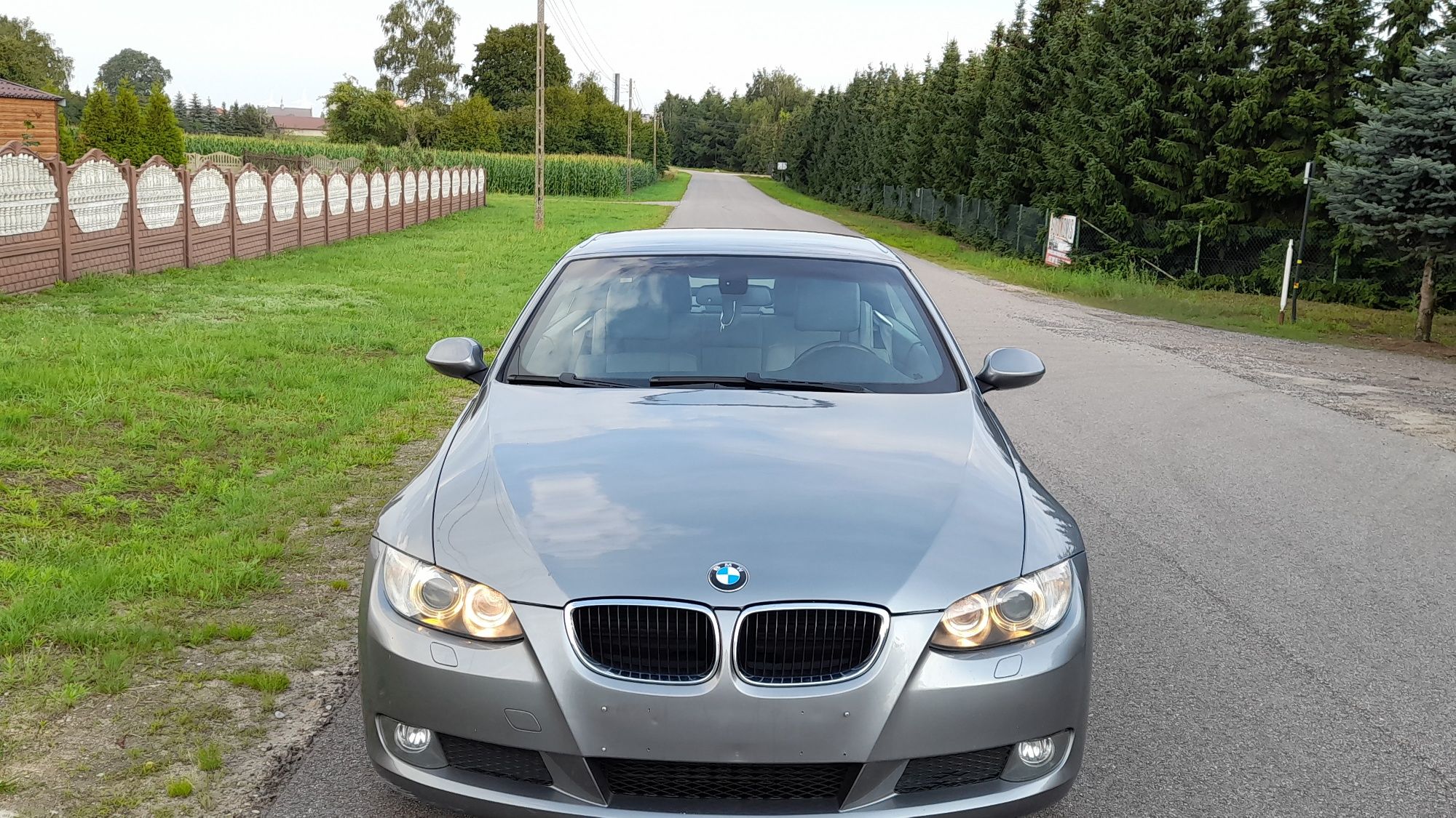 Bmw 320d e93 kabriolet  Bezwypadkowa po wymianie rozrządu