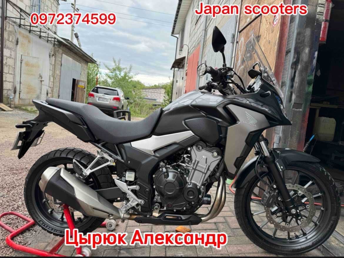 Японский мотоцыкл Honda CB400X