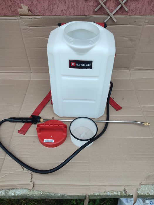 Opryskiwacz automatyczny ogrodowy