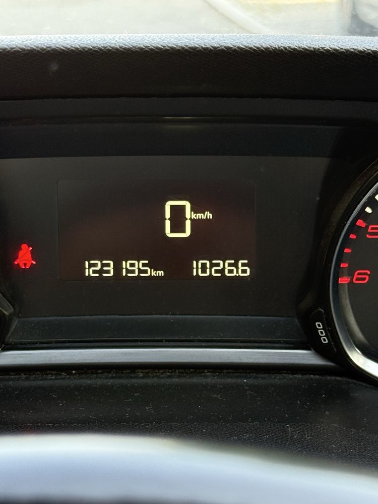 Peugeot 308 1.6