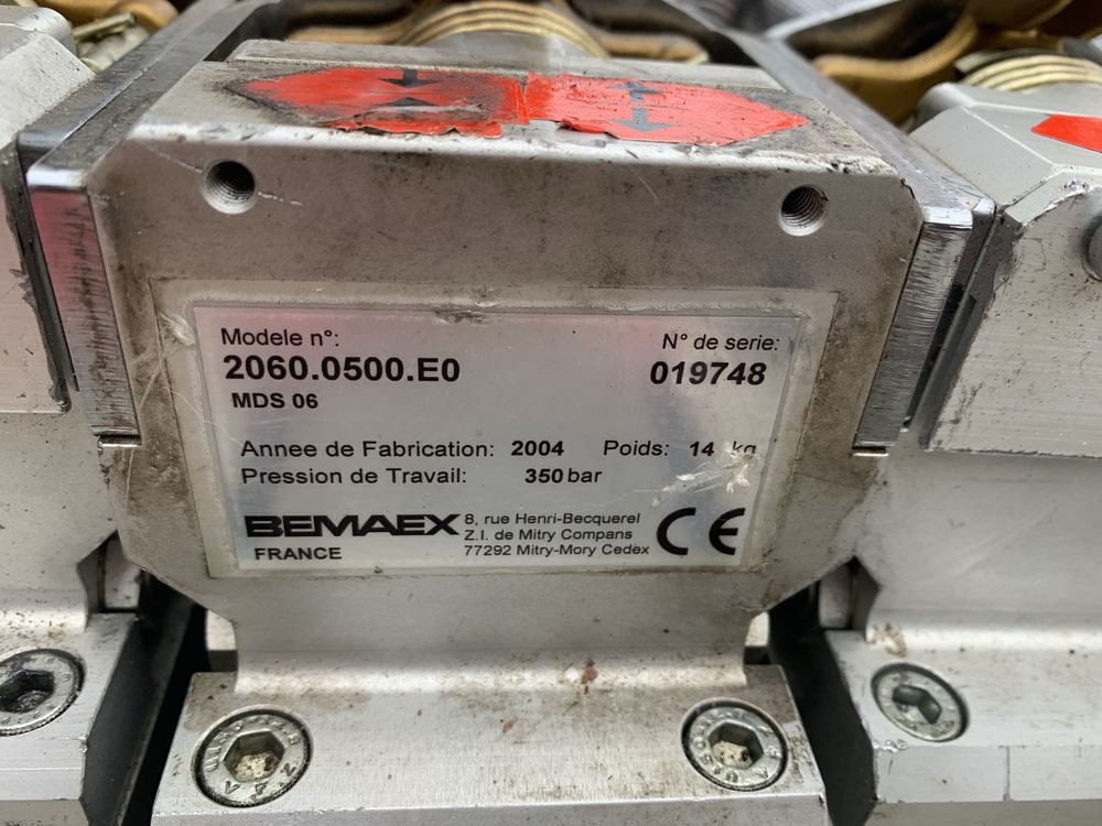 Rozpieracze kolumnowe bemaex