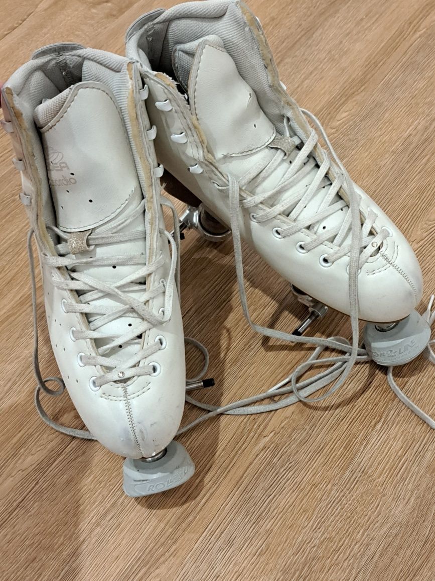 Patins-Patinagem Artística