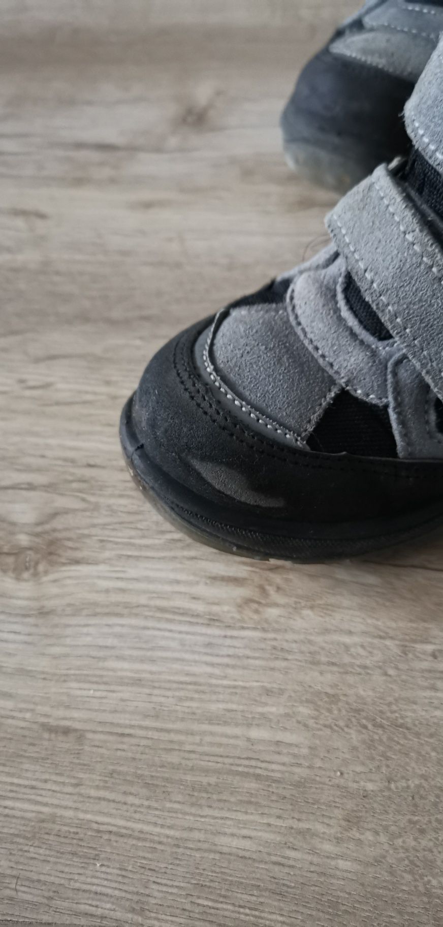 Buty zimowe szare r. 31