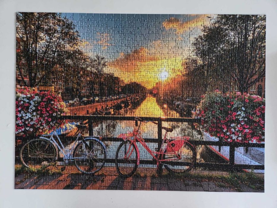 Sprzedam puzzle 1000 elementów Ravensburger