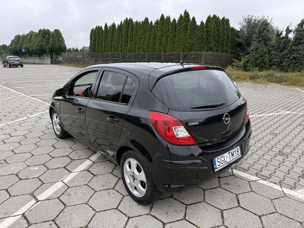 Opel Corsa D 2010r 1.2b  111 Yare *klima*bogate wyposazenie**