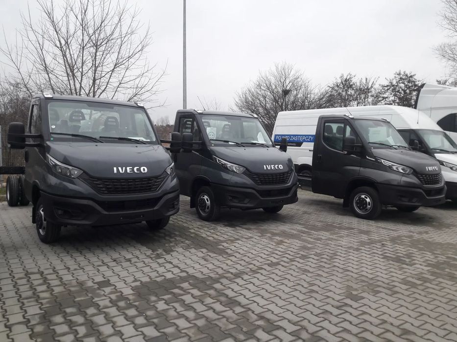 Iveco DAILY 50C18 50c16 silnik 3.0 //NAJMOCNIEJSZY// Dmc 3500kg WYWROTKA ROMCAR // NOWY POLSKI SALON// Kiper 360x205cm / BLOKADA MOSTU/ HAK --DOSTEPNY OD RĘKI-- PRZED LIFTEM--