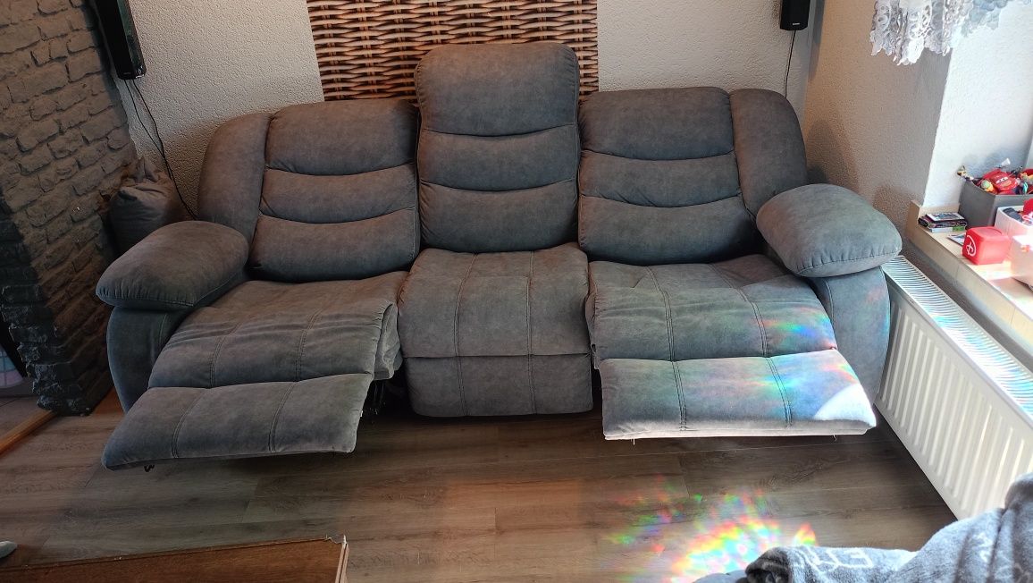Kanapa z elektryczną funkcją relax + fotel