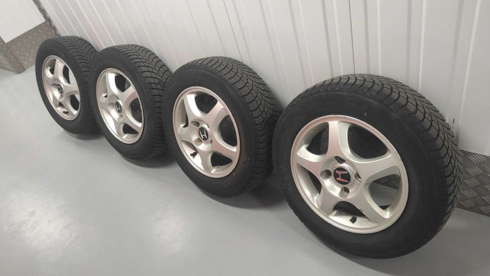 Felgi aluminiowe HONDA 4x114,3 15 cali opony zimowe