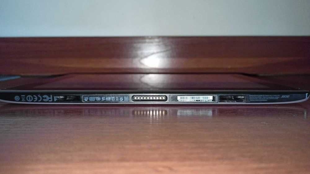 Планшет Acer Aspire Switch 10E