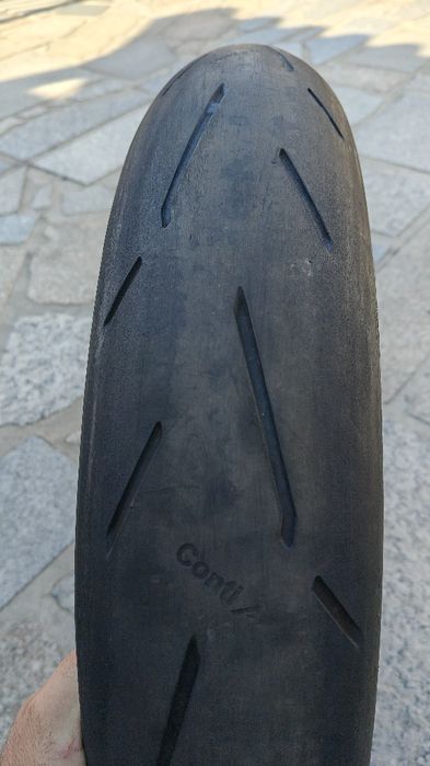 Pneus-120/70/17 - 120/70/19 - 180/55/17