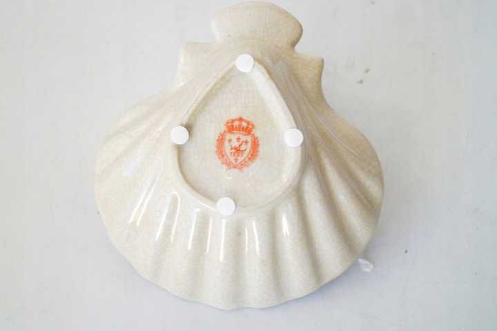 Mydelniczka paterka z aniołkiem porcelana + brąz 4