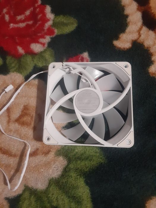 Продам кулер до пк у гарному стані