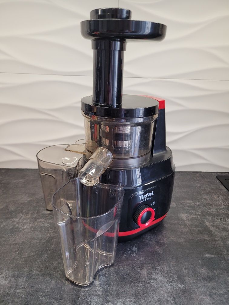 Wyciskarka wolnoobrotowa TEFAL JUICEO