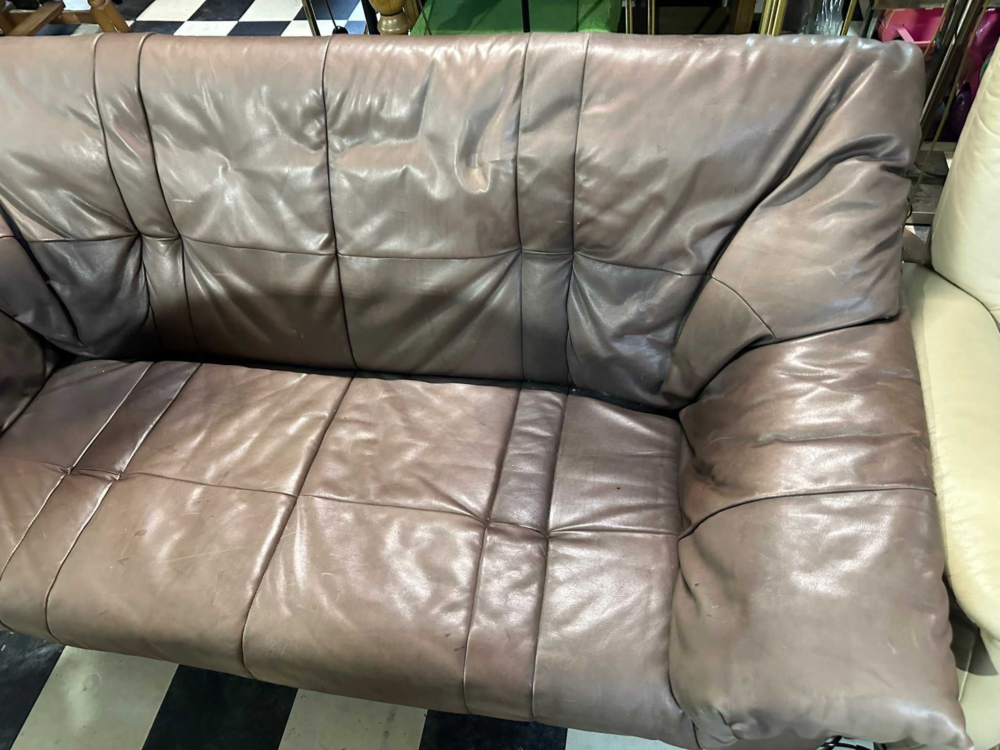 Luksusowa skórzana sofa w kolorze taupe - komfort i styl DOWÓZ DO DOMU