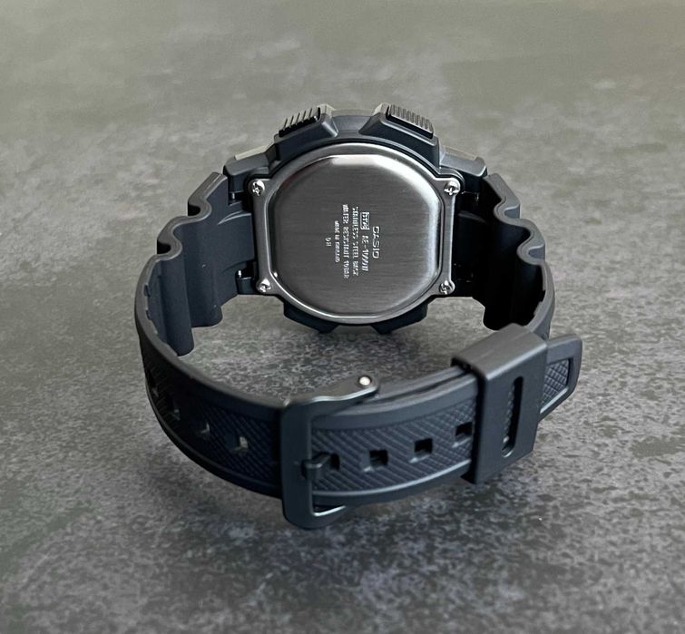 Годинник наручний Casio AE-1000W-1A новий оригінал