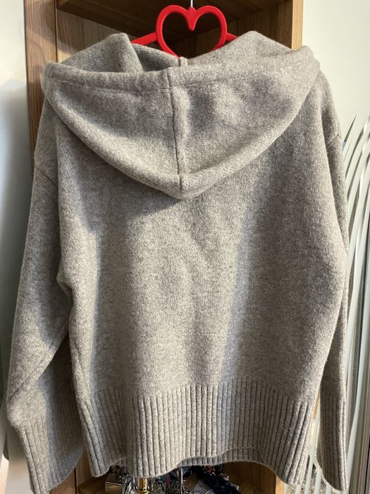 Теплюща кофта Зара з вовною р.L