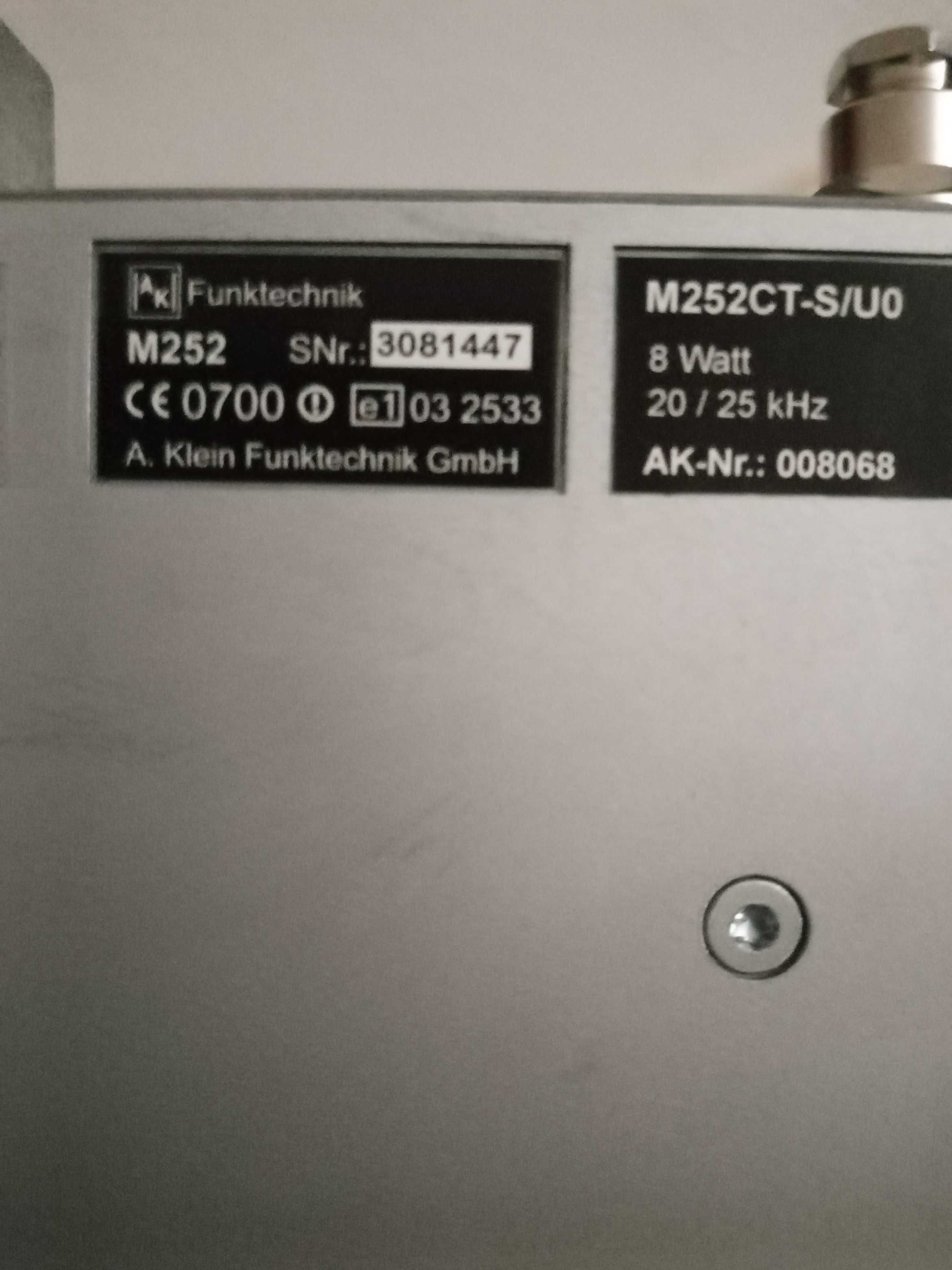Рація, радіостанція Мобильная радиостанция AK Funktechnik M252C