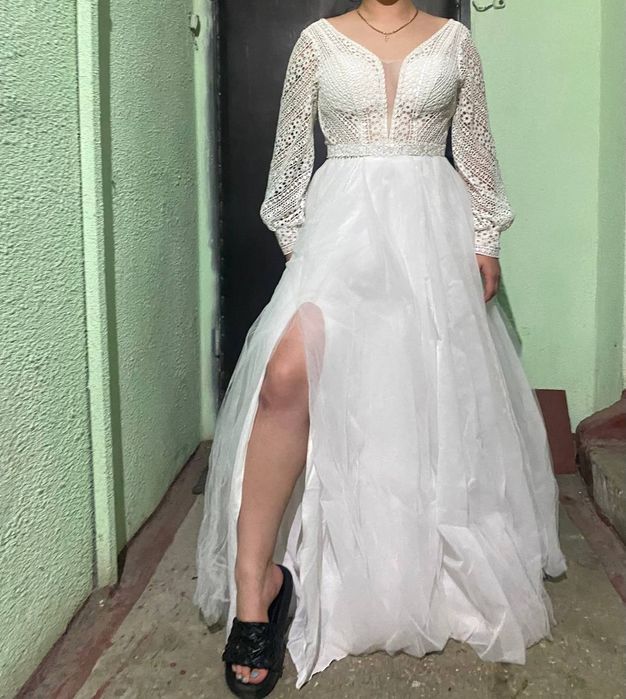 Свадебное платье,