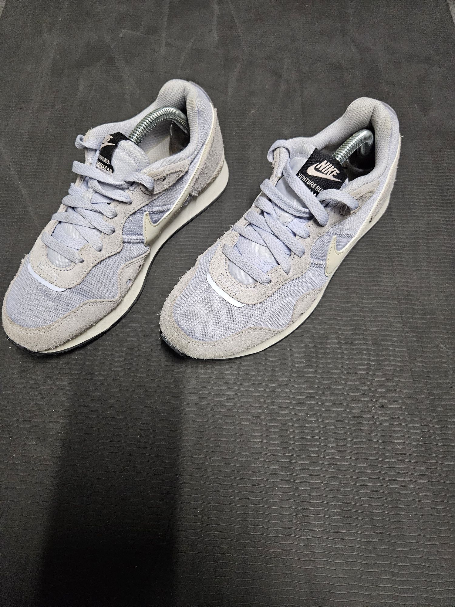 Buty Nike Venture Runner r. 38 idealne