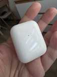 Apple Airpods 2 gen A1938 z etui ladujacym indukcyjnie