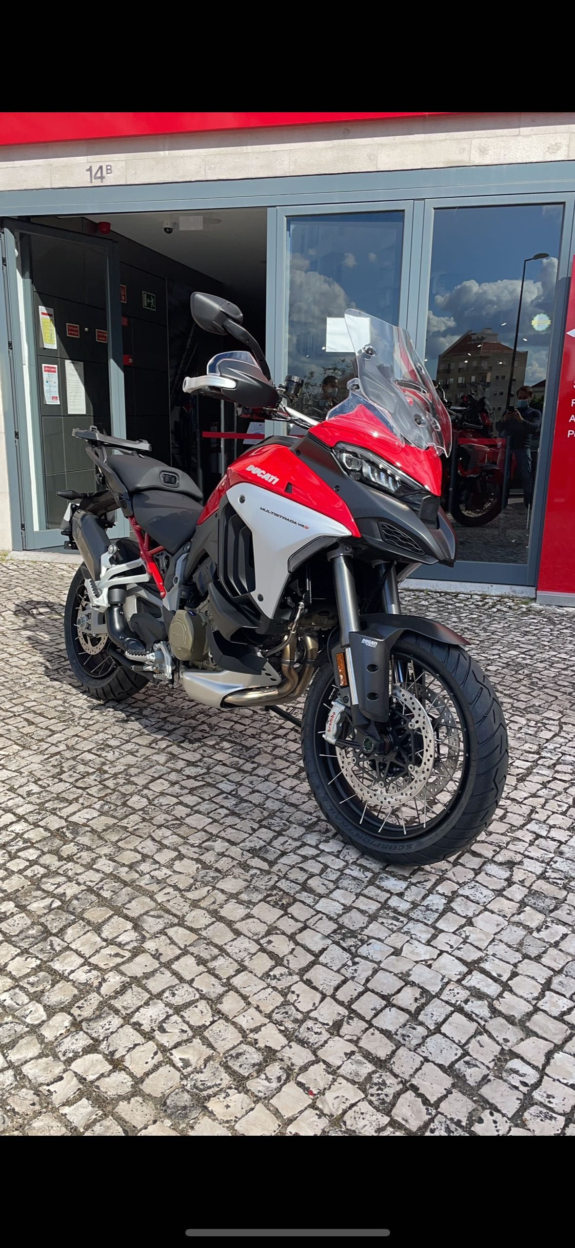 Ducati Multistrada V4S Spoked wheels