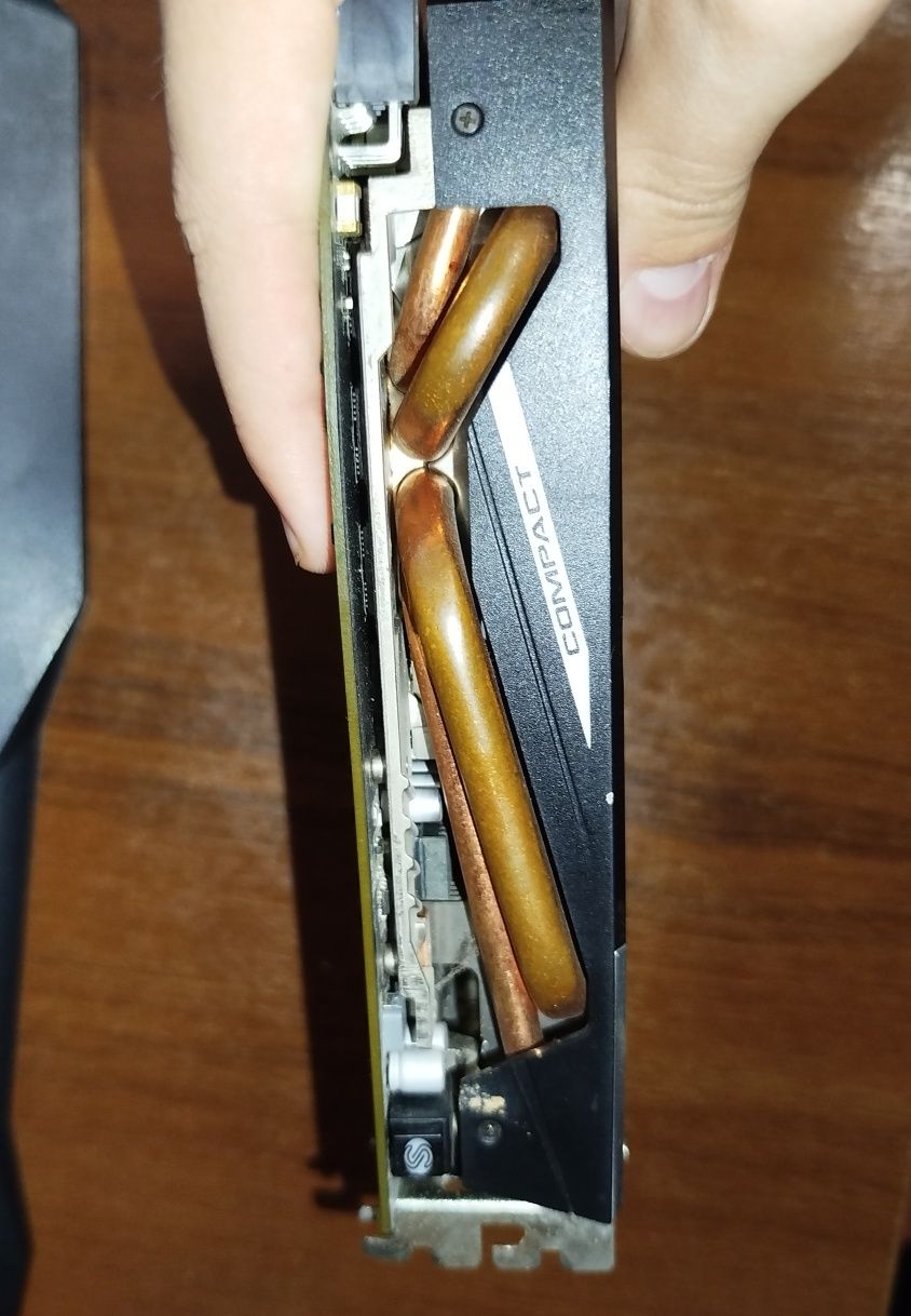 продам нерабочую r9 380 2gb