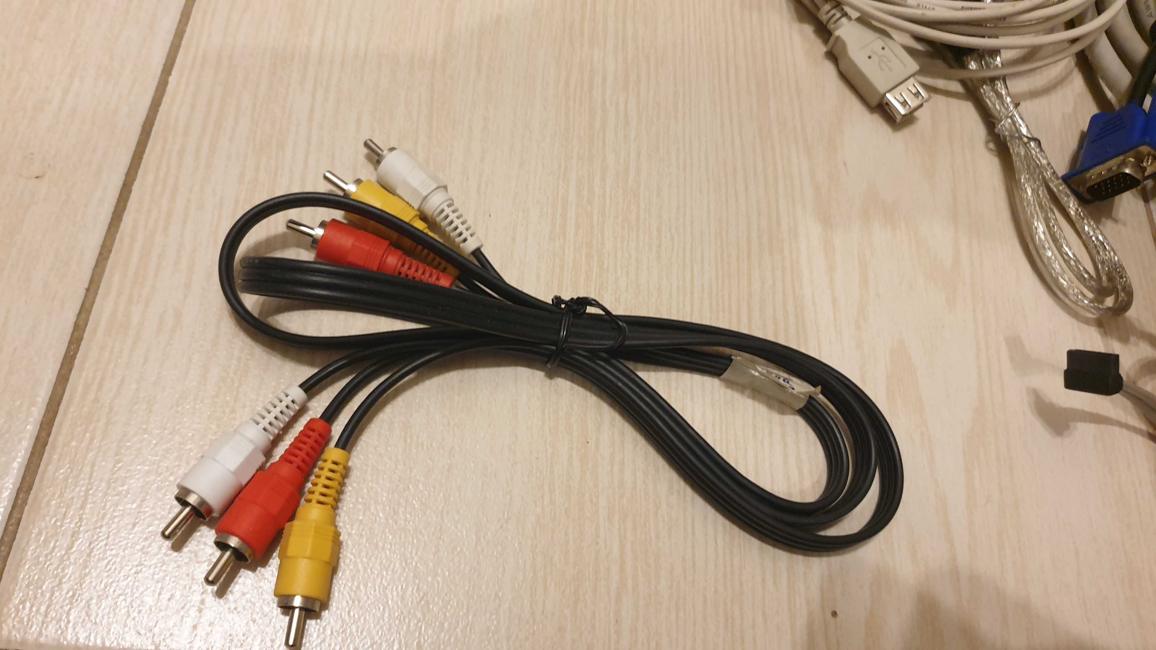 Przewody USB mikro, LAN, SATA, 3xRCA, Jack -  do wyboru