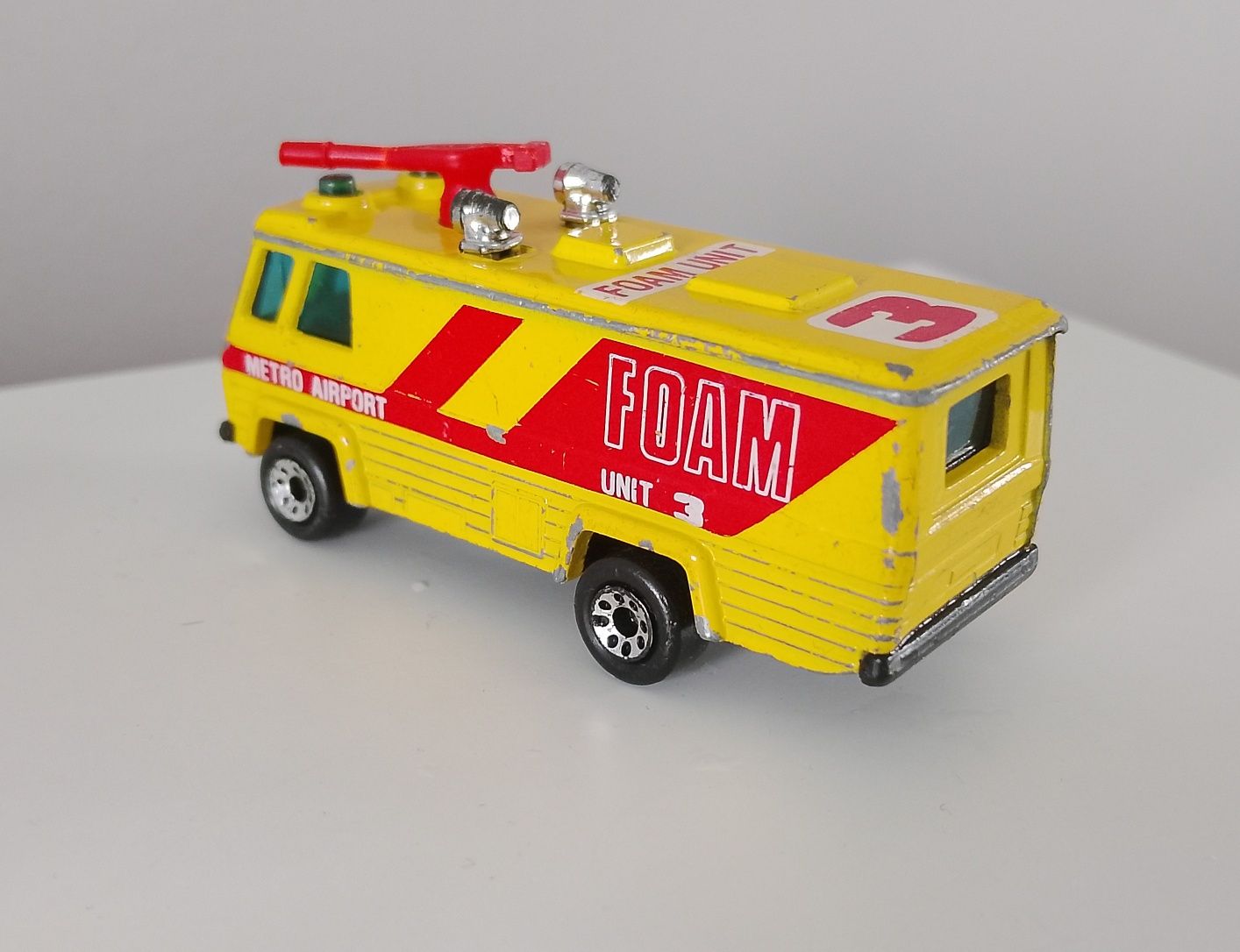 Matchbox Command Vehicle stary resorak