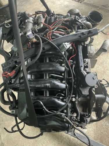 motor bmw 3.0 325d 525d 530d M57D30 M57D3002 M57D30U2 M57TUE2 306D3