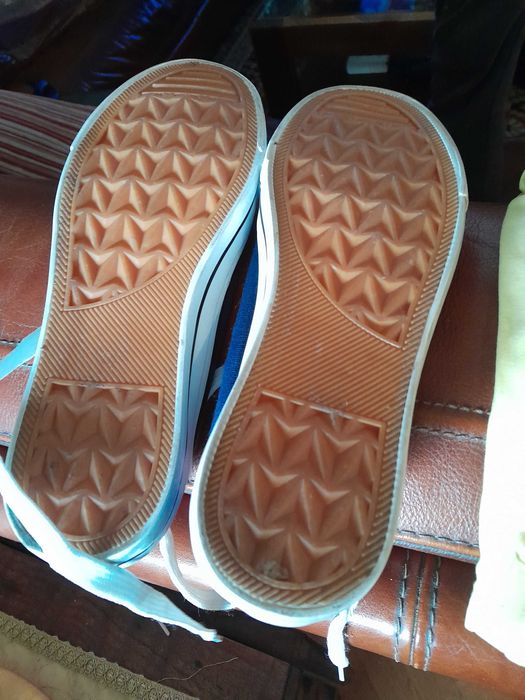 Vendo sapatilhas de rapaz