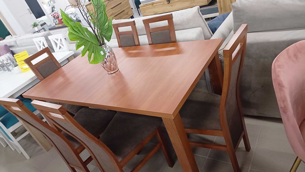 Stół z krzesłami CAMILIA