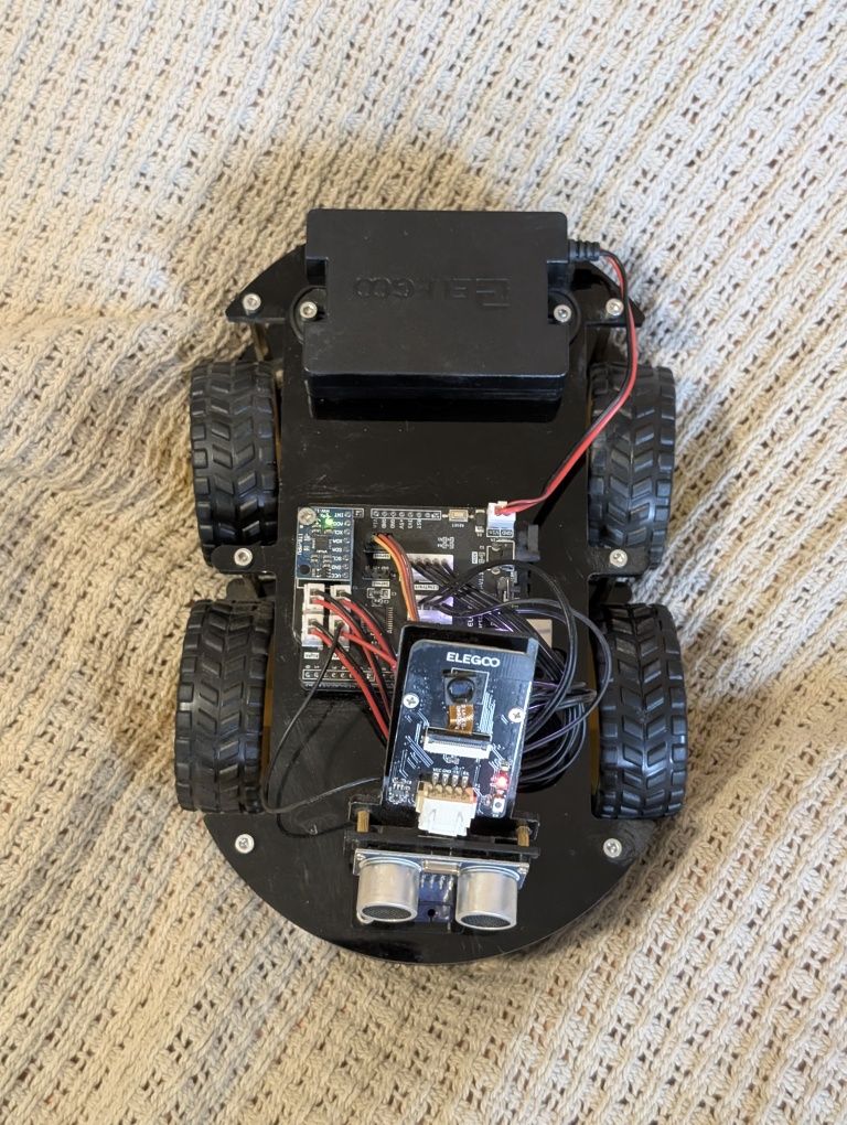 Продам готового робота ELEGOO Arduino UNO R3 Smart Robot Car Kit V4
