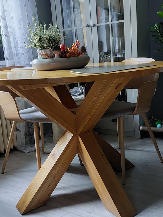 Stół dębowy okragly Next