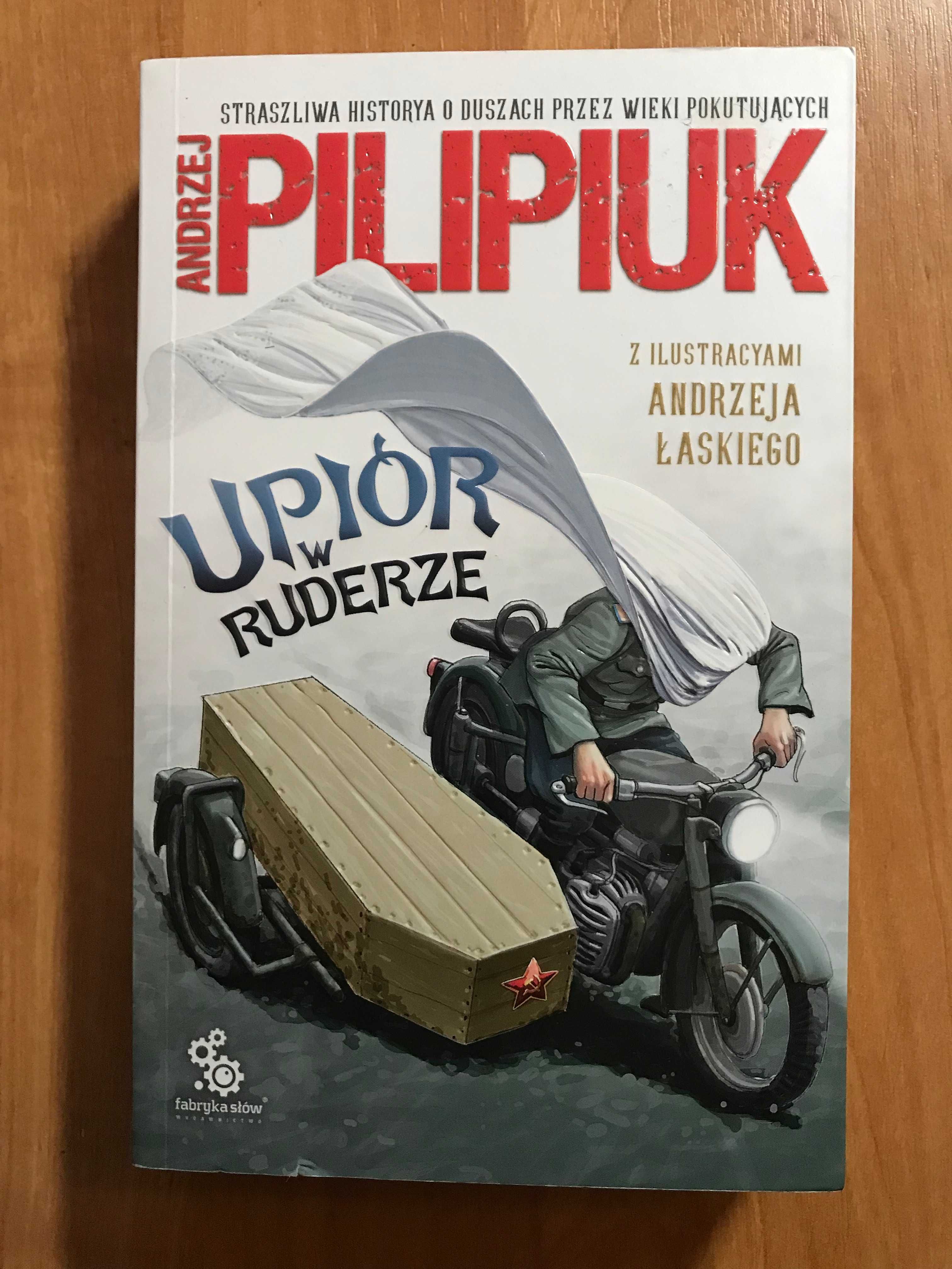 Andrzej Pilipiuk seria Wampir x 4 Wampir z M3, KC z MO Upiór w Ruderze