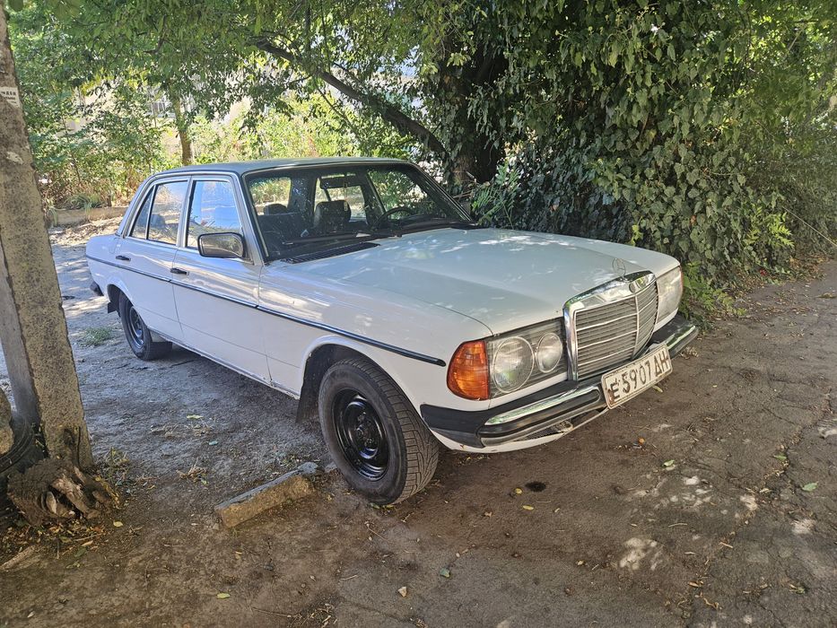 Продам Mercedes W123 Газ/бенз