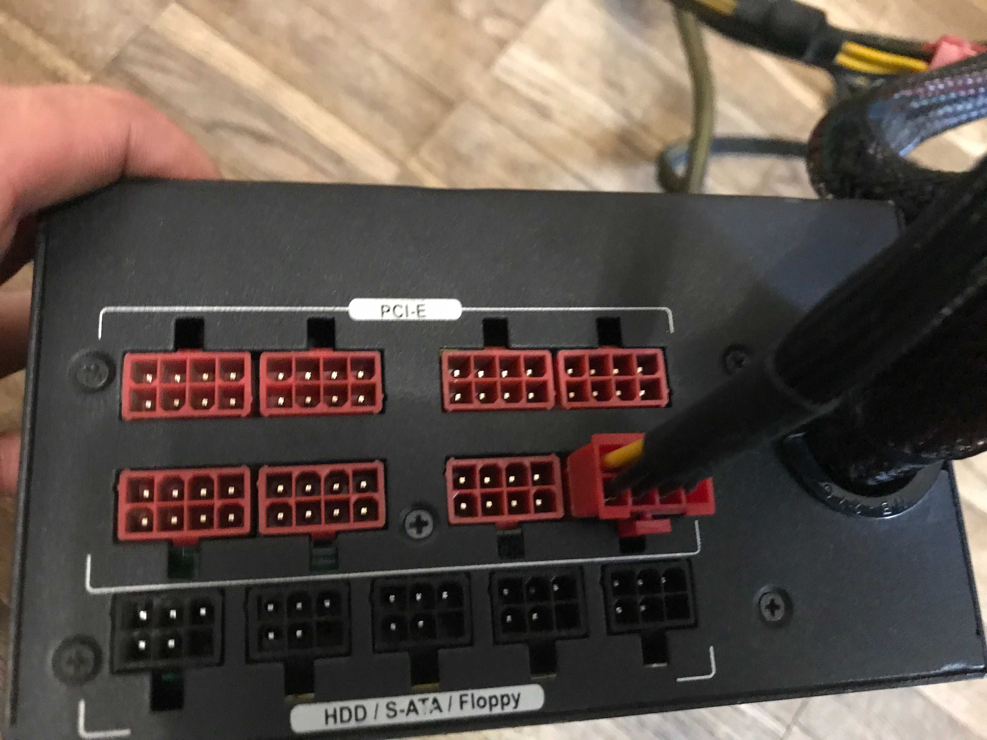 блок живлення Coolmax ZPS series 1600W