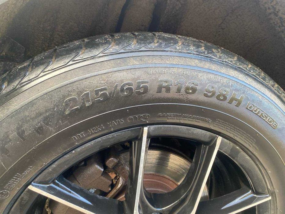 Диски R16 ,Резина 215/65 лето