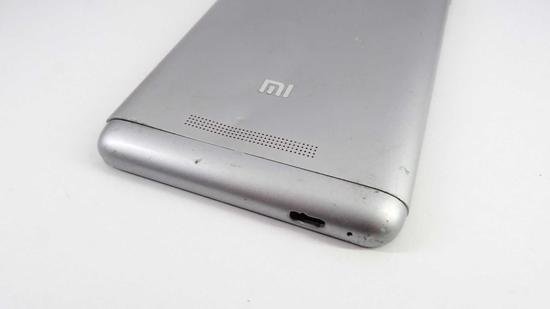 Кришка і інші запчастини до Xiaomi Redmi Note 2 3 3S 4x 6A 1S