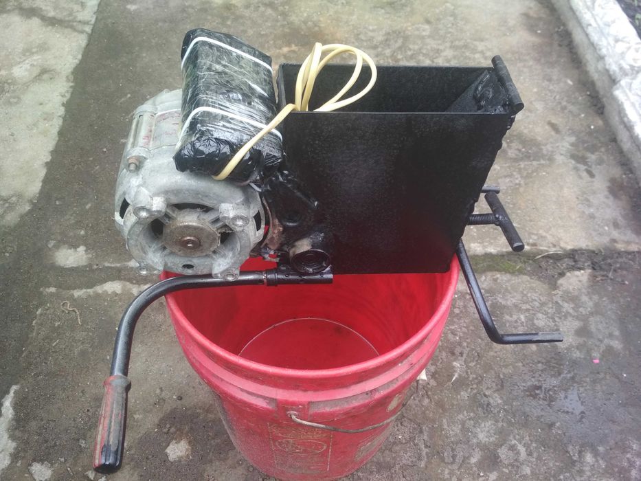 Орехокол горіхокол лущилка горіхів