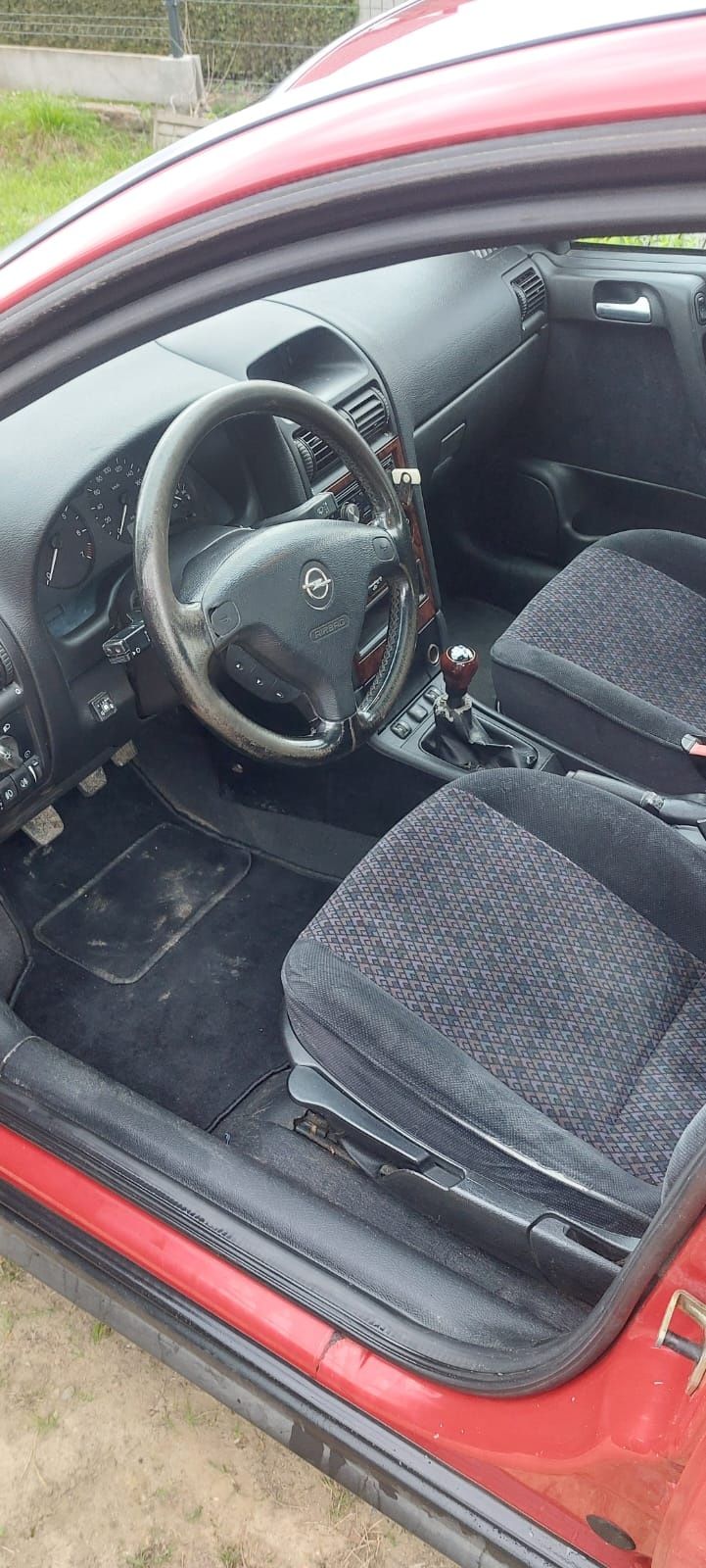 Opel Astra z gazem.