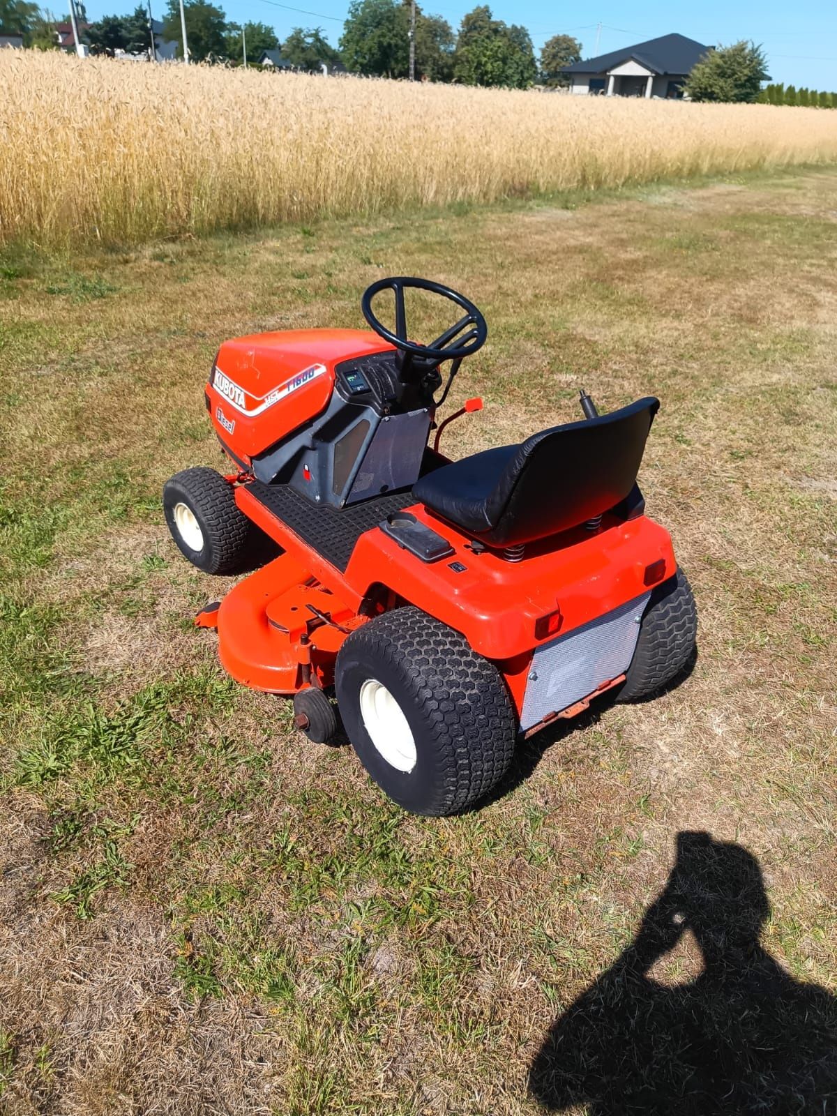 Traktorek kosiarka Kubota T1600H