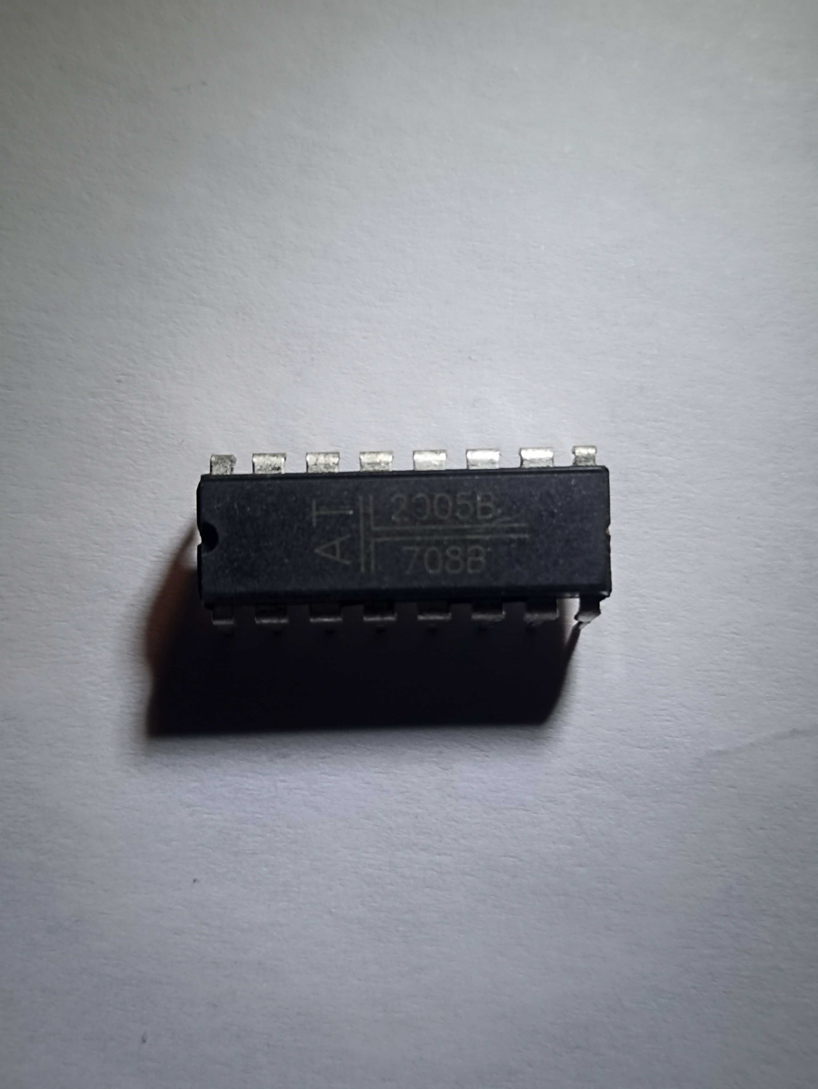 2ШТ PWM 2005Z AT200B SG6105D CM6800 TNY278 BH0170A Q0165R DM311 OB2263