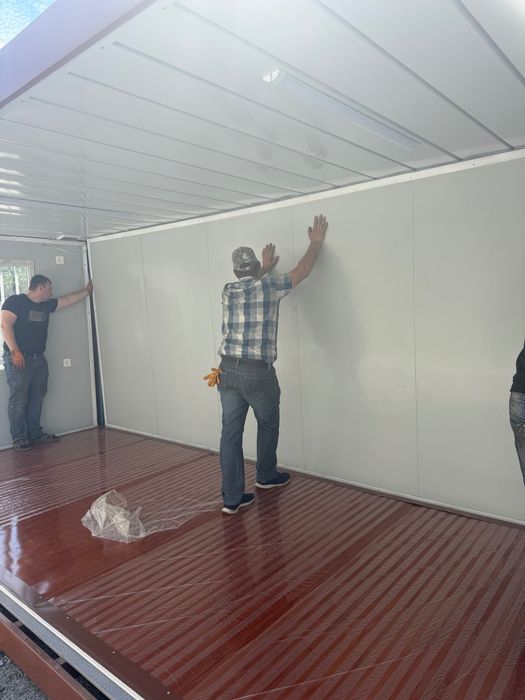 Будинок дачний ( офісне приміщення)