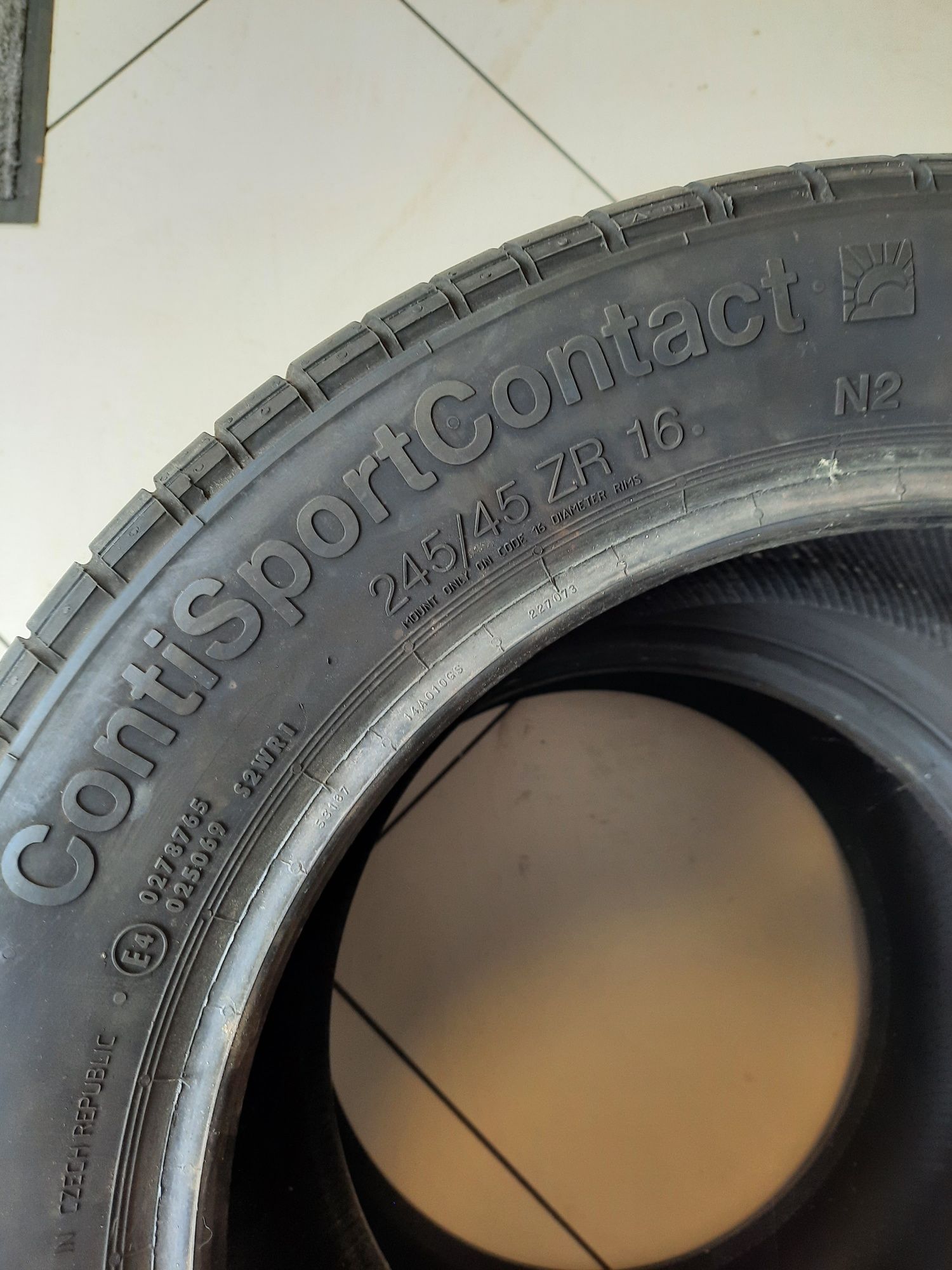 Opony osobowe 245/45R16 Continental