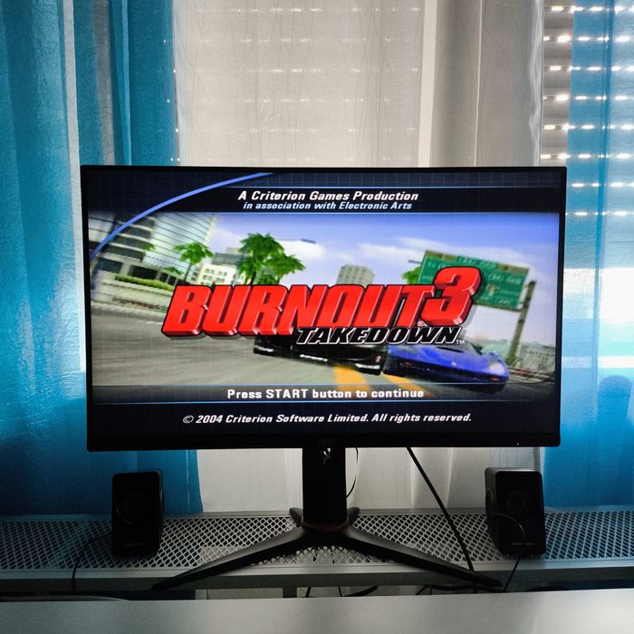 PS4 Pro Desbloqueada 1TB + Extras