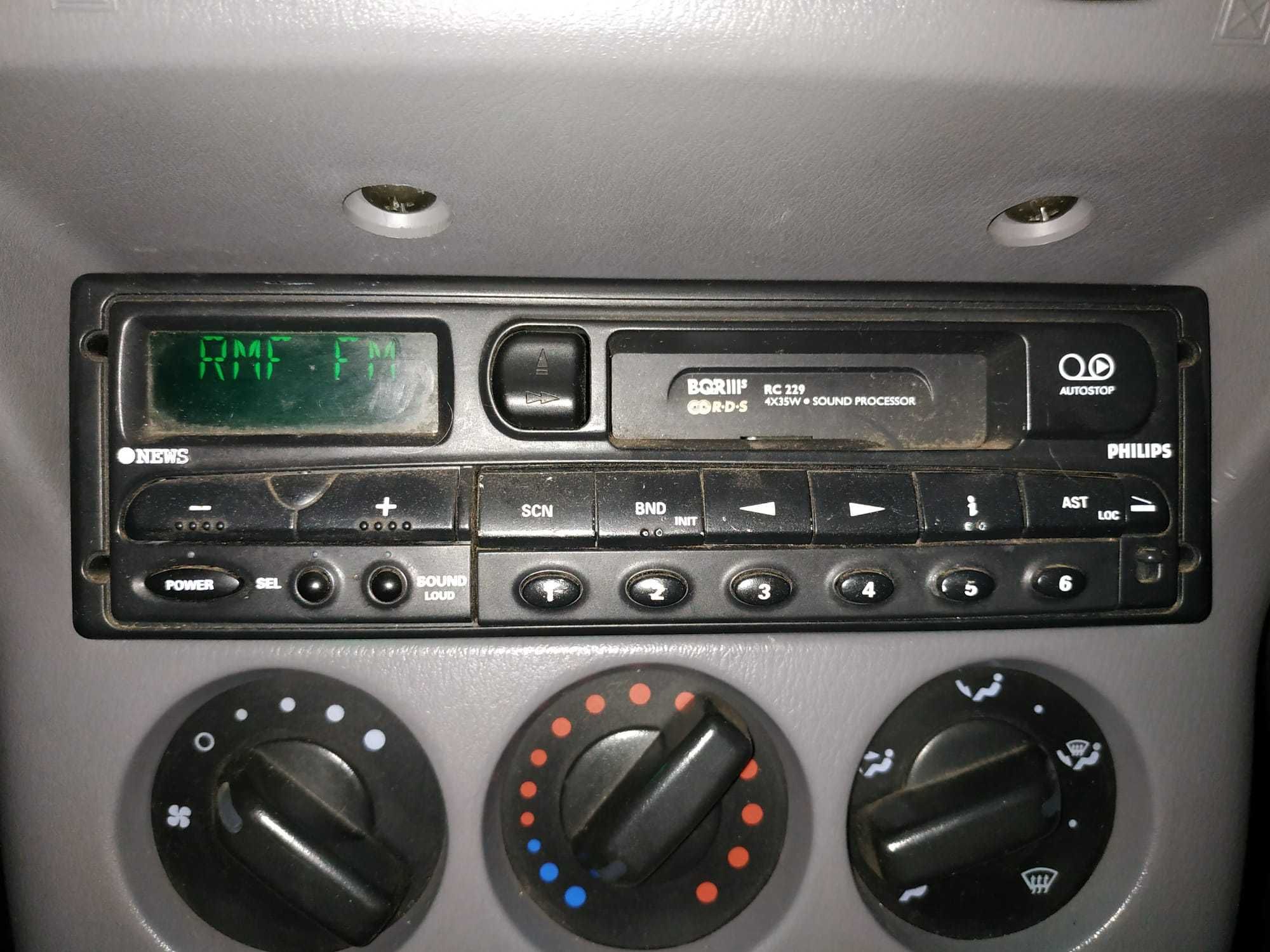 Radio Philips w pełni sprawne
