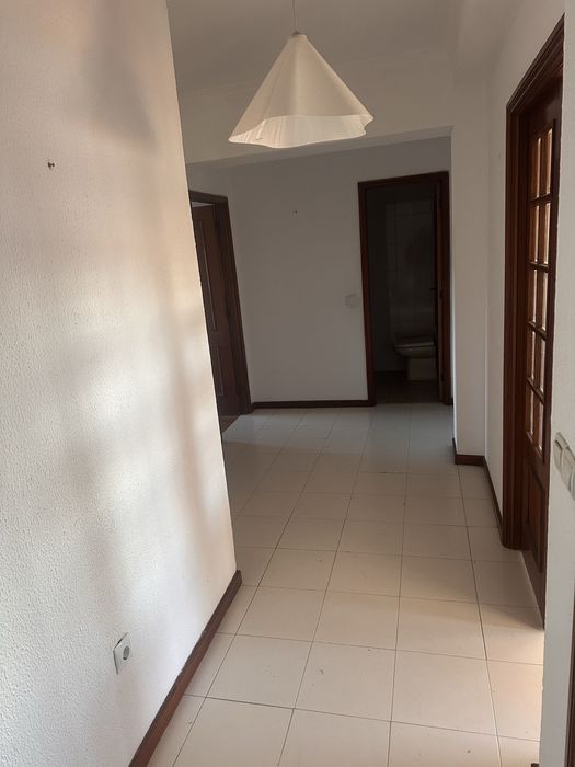 Apartamento T2 com terraço