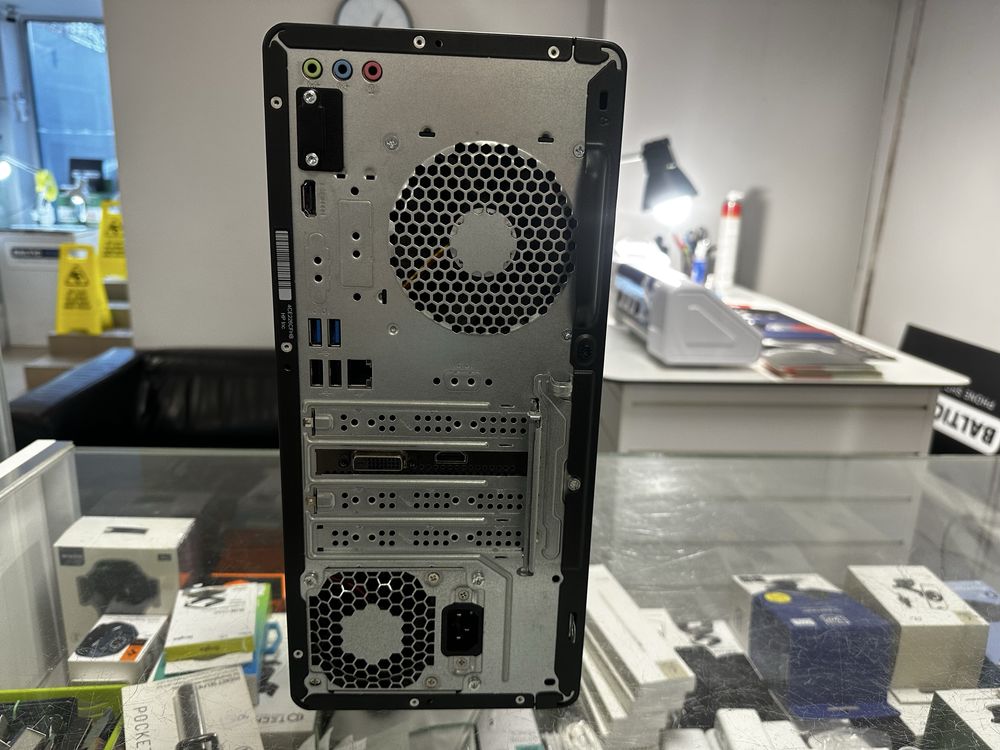 Zadbany Komputer HP Victus Ryzen5 500GB 8GB GTX1650